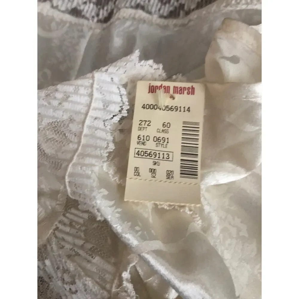 NWT Vintage 1990s Lauren Alexandra Ivory Lace Bustier Camisole size large